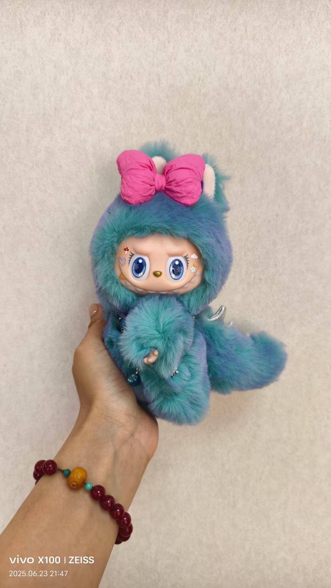 18cm Custom Teal Labubu vinyl plush pendant