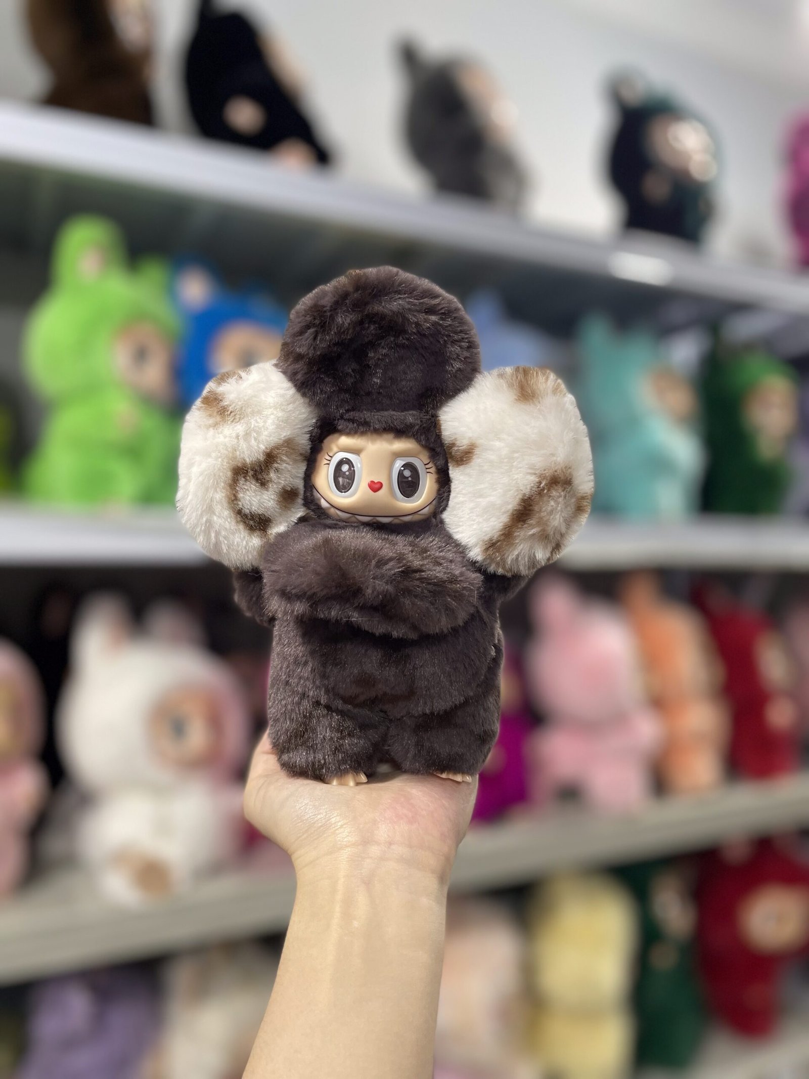 18cm Handmade Custom Flower Labubu vinyl plush pendant - Image 3