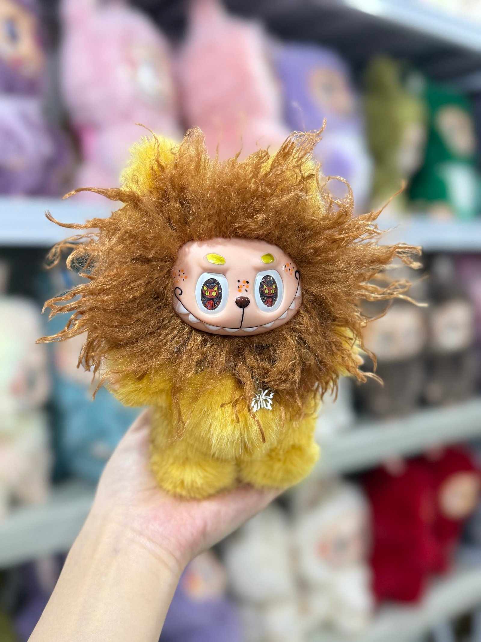 18cm Custom Lion Labubu vinyl plush pendant