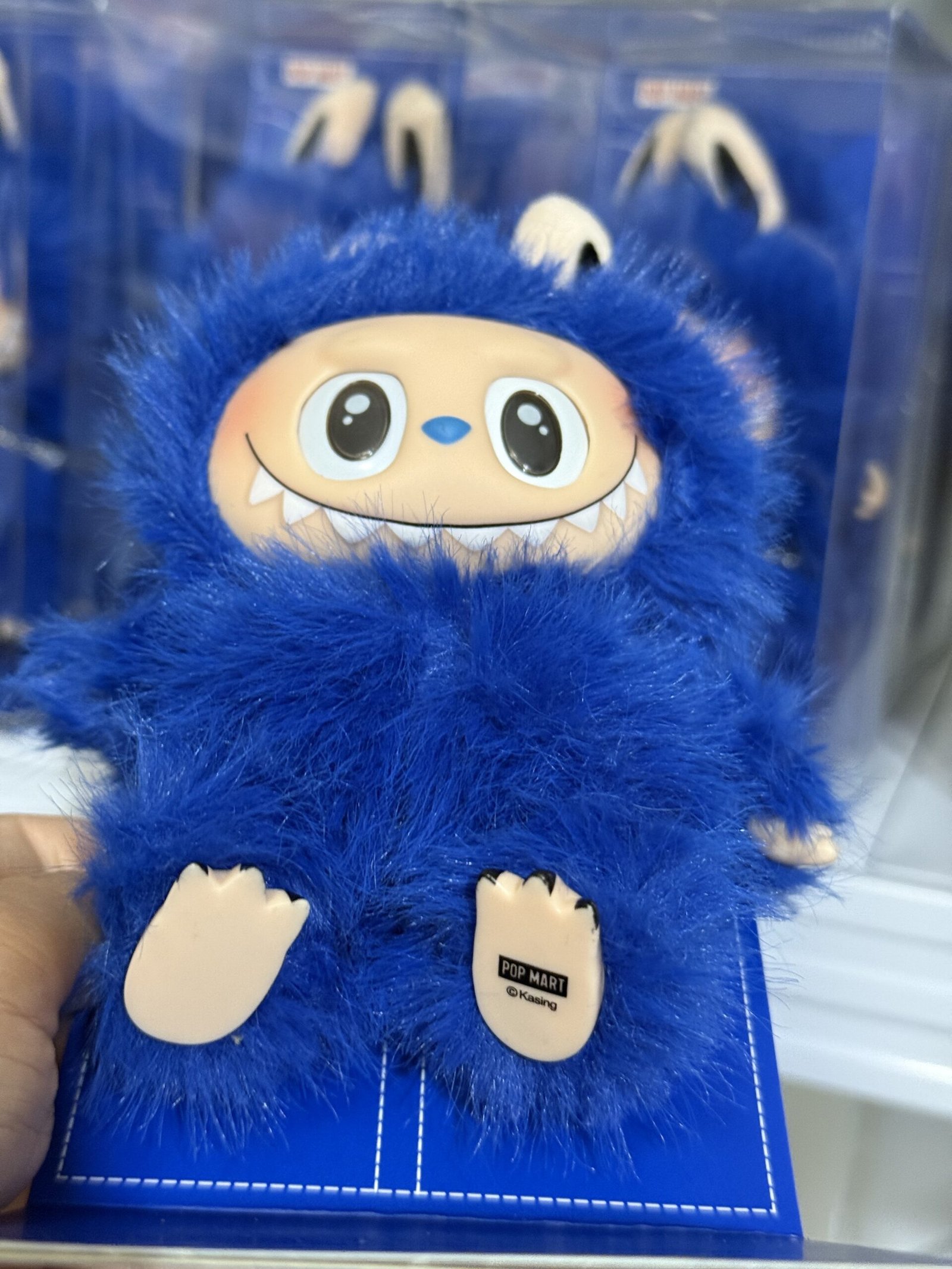17cm custom royal blue Labubu vinyl plush pedant - Image 3