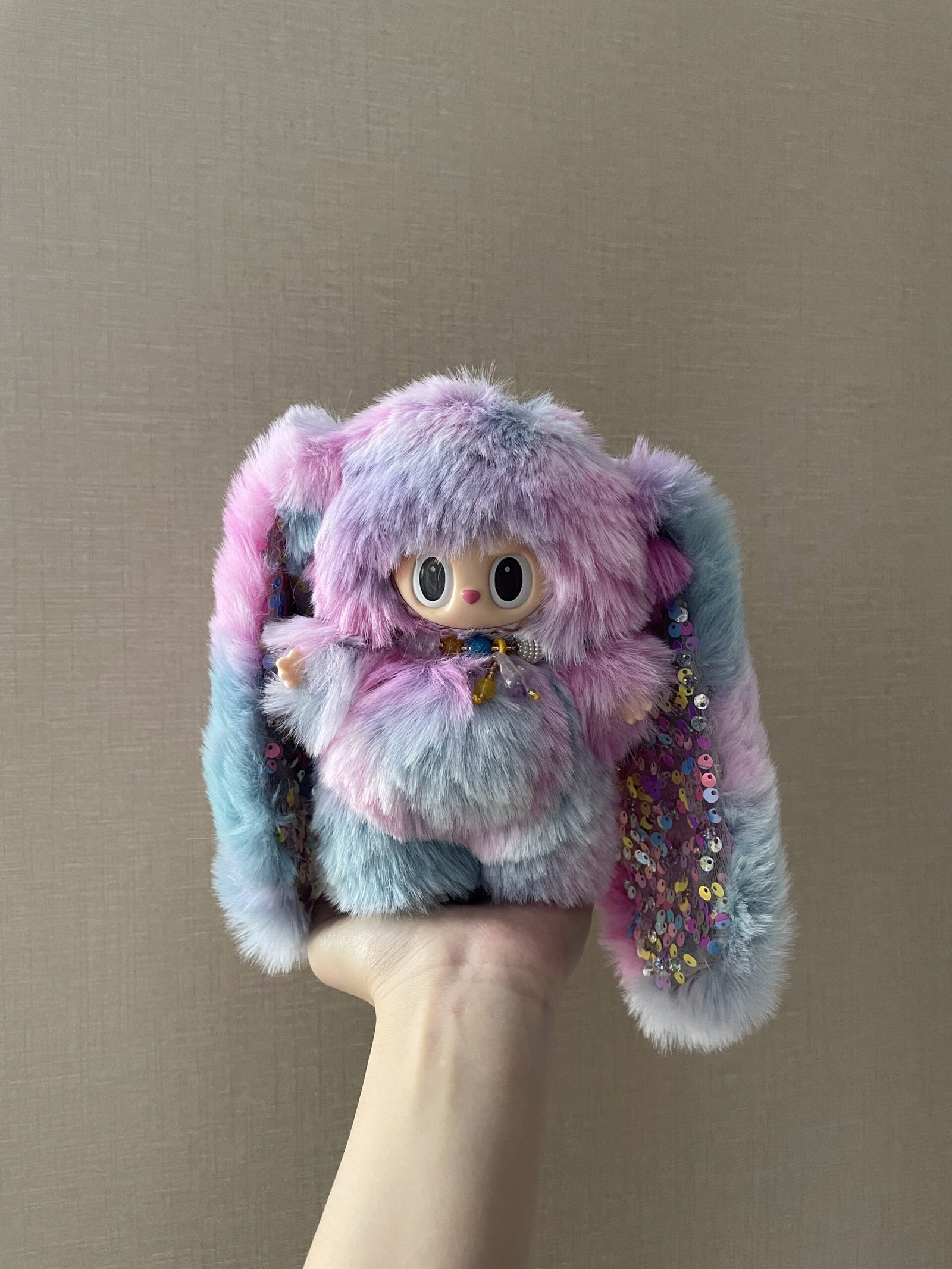 18cm Custom Sequins Powder blue Long Ears Bunny Labubu With Sequin vinyl plush pendant