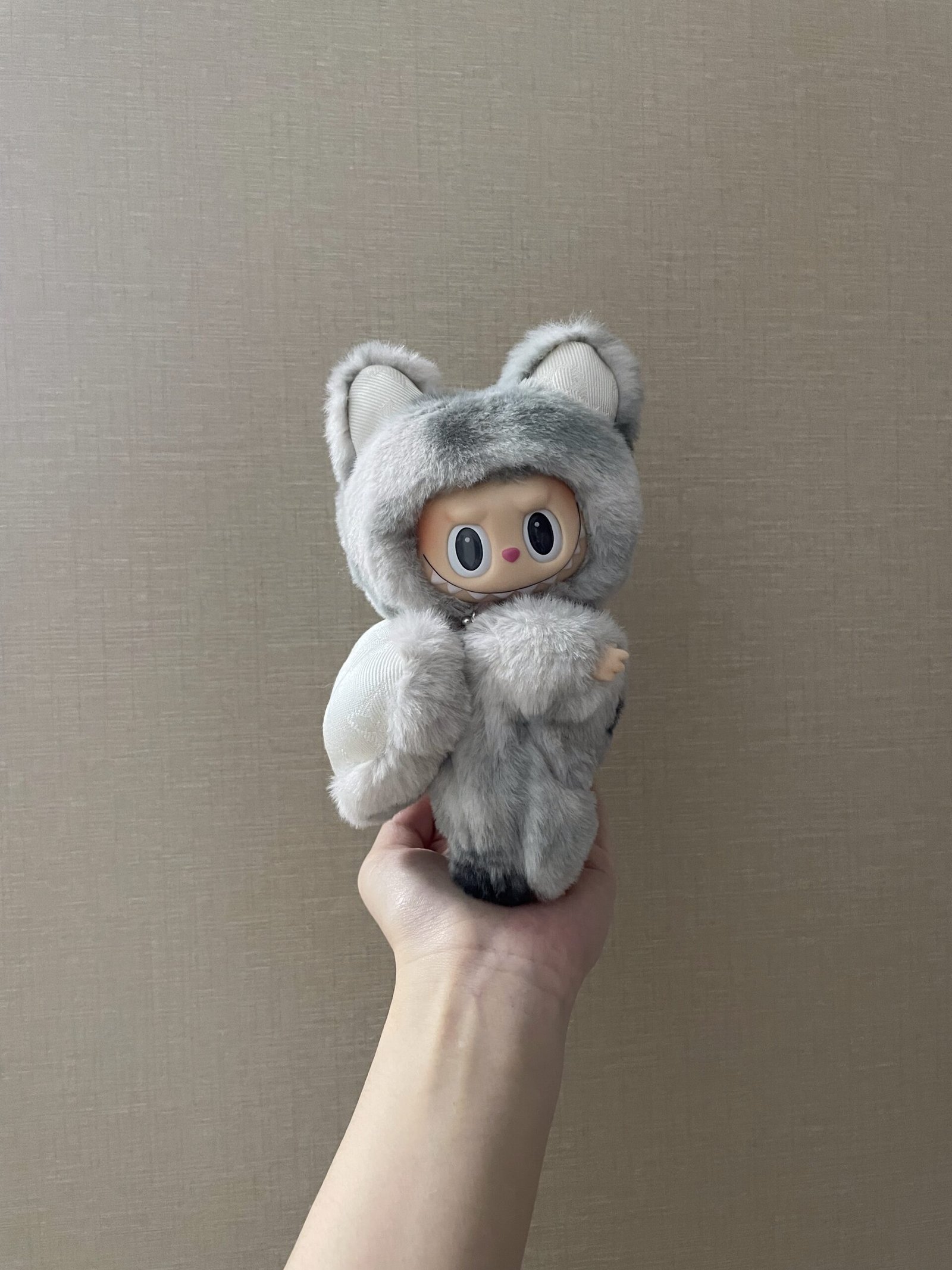 18cm Handmade Custom Grey Bear with LV Magnetic Heart Labubu vinyl plush pendant - Image 2