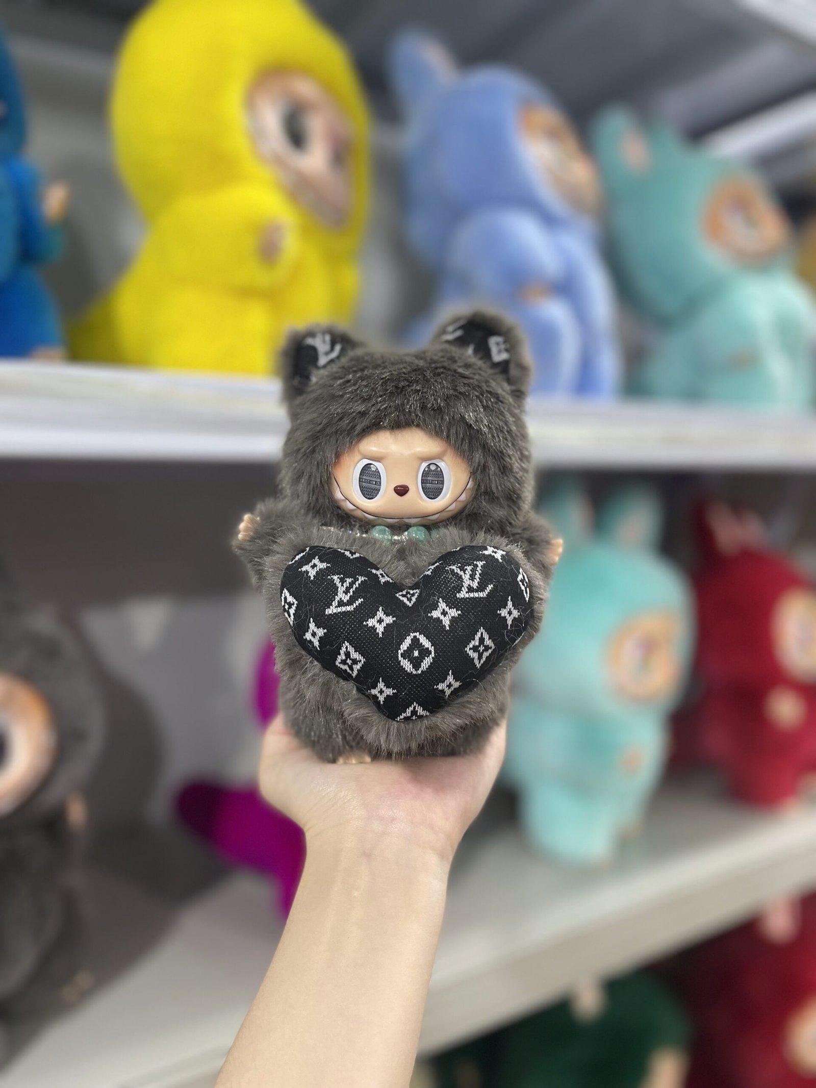 18cm Handmade Custom Deep brown LV magnetic suction heart bear Labubu vinyl plush pendant