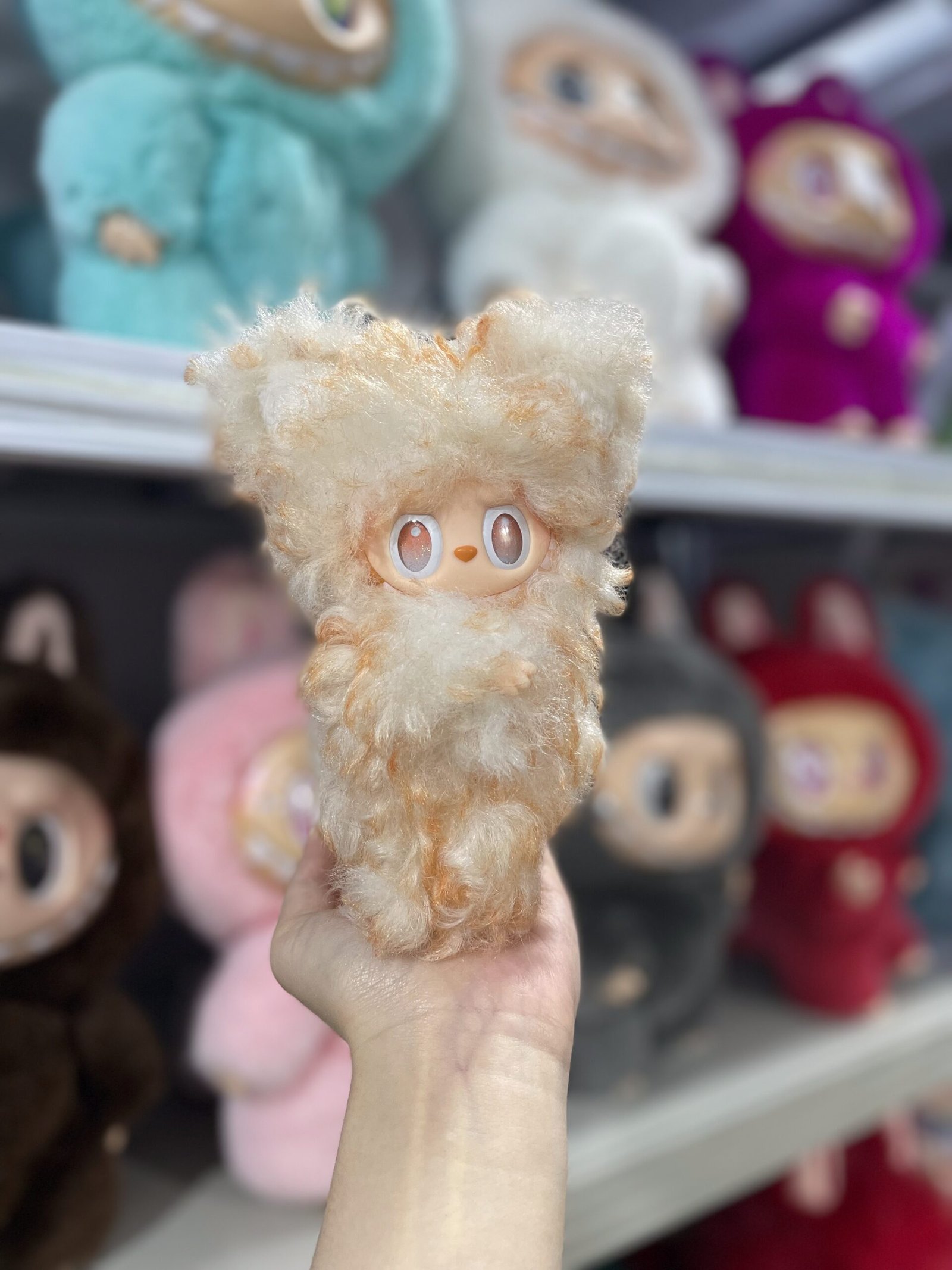 18cm Handmade Custom Golden curly hair Labubu vinyl plush pendant - Image 2