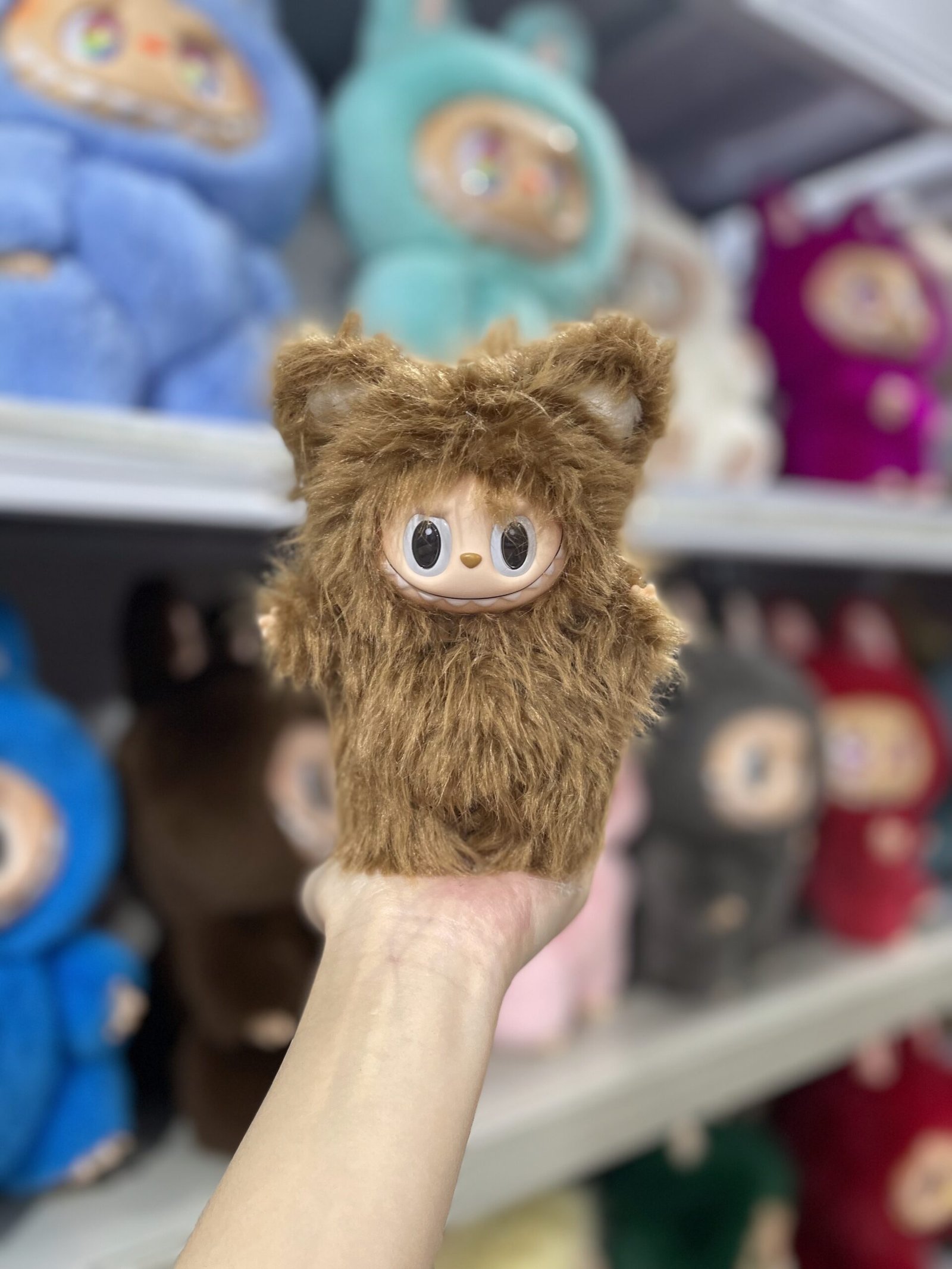 18cm Handmade Custom Brown magnetic heart fox Labubu vinyl plush pendant