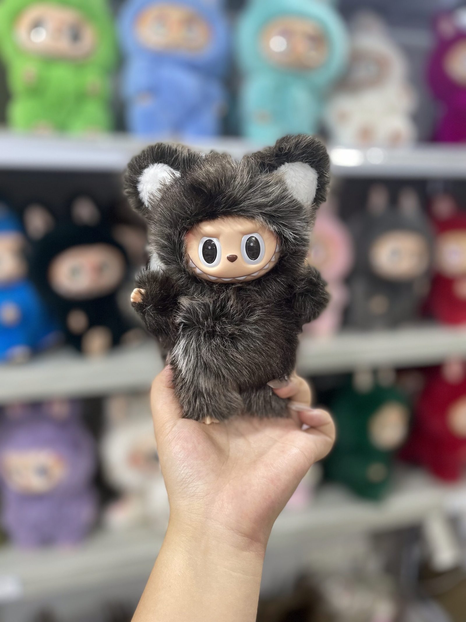 18cm Handmade Custom Magnetic heart tail bear Labubu vinyl plush pendant (all the colors) - Image 4