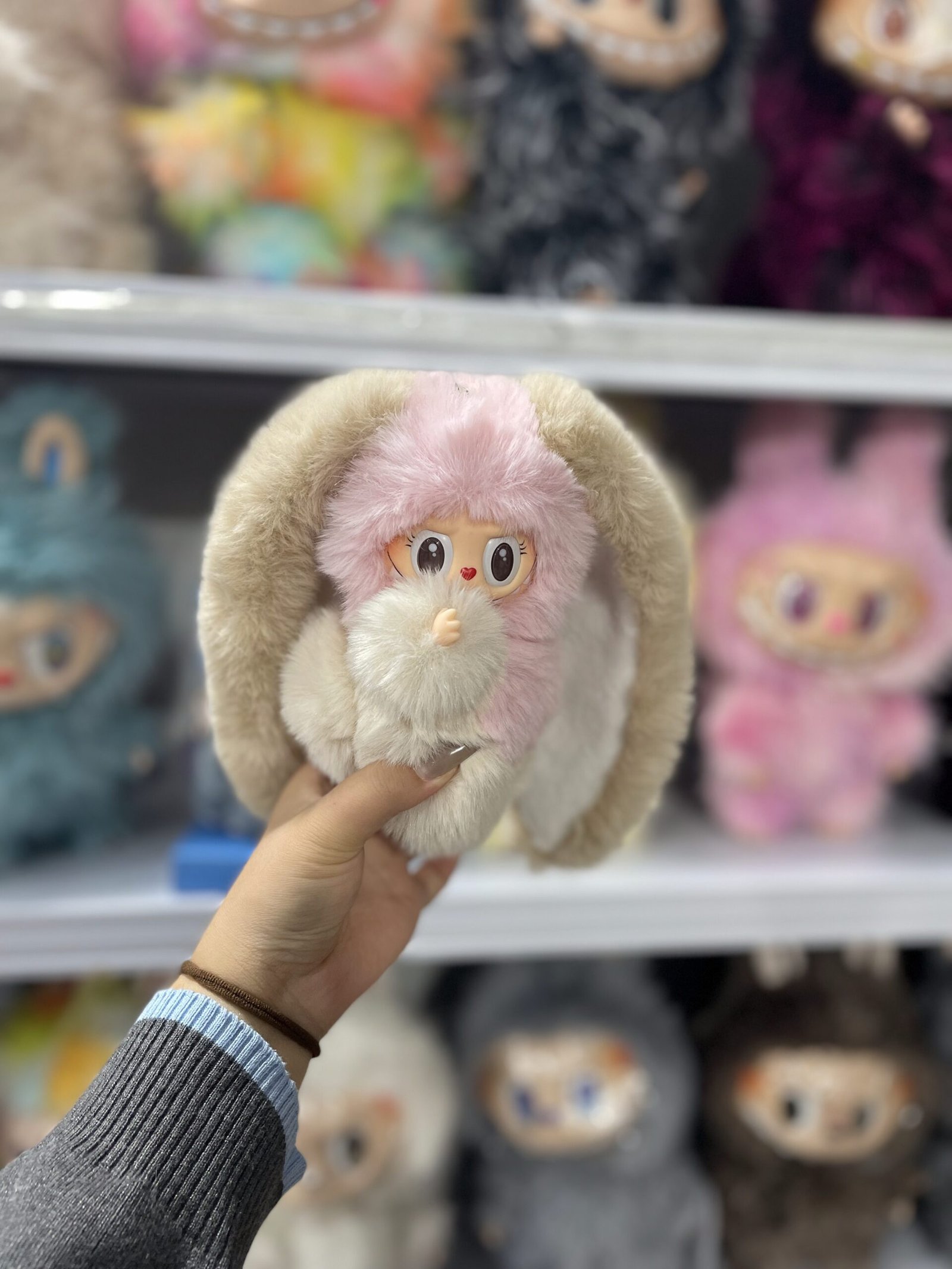 18cm Handmade Custom Magnetic Tail pink cream bunny Labubu vinyl plush pendant