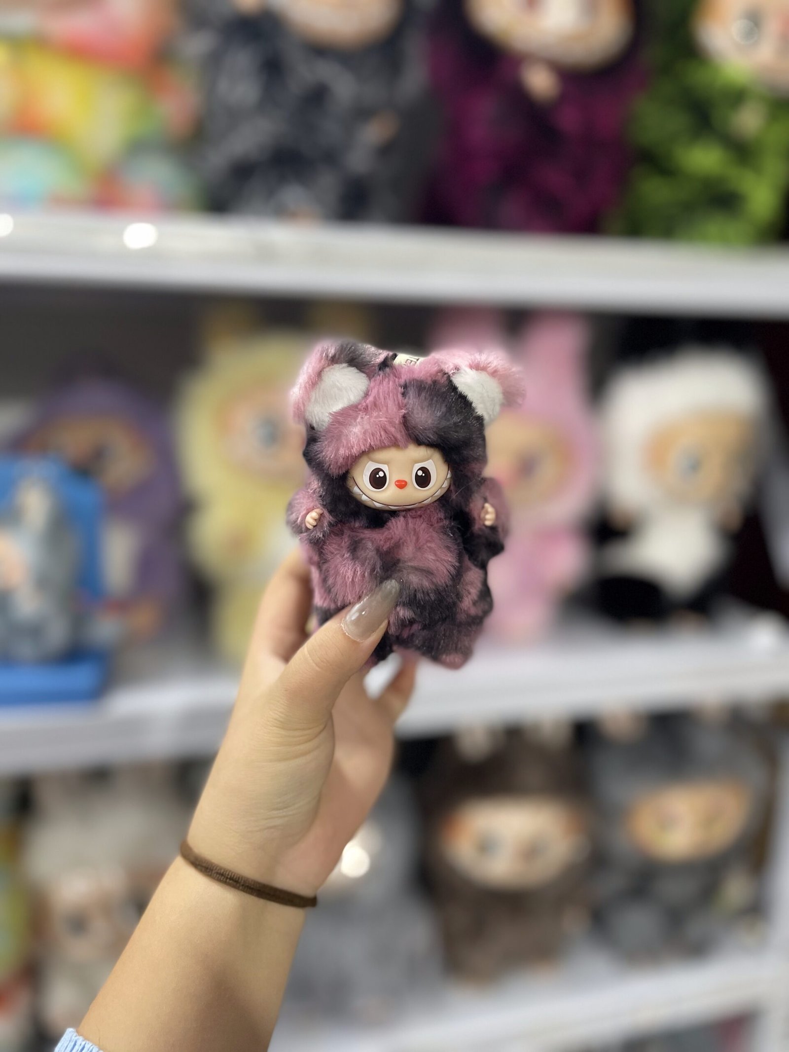 12cm Handmade Custom Mini Magnetic Heart Bear Labubu vinyl plush pendant(all the colors) - Image 2