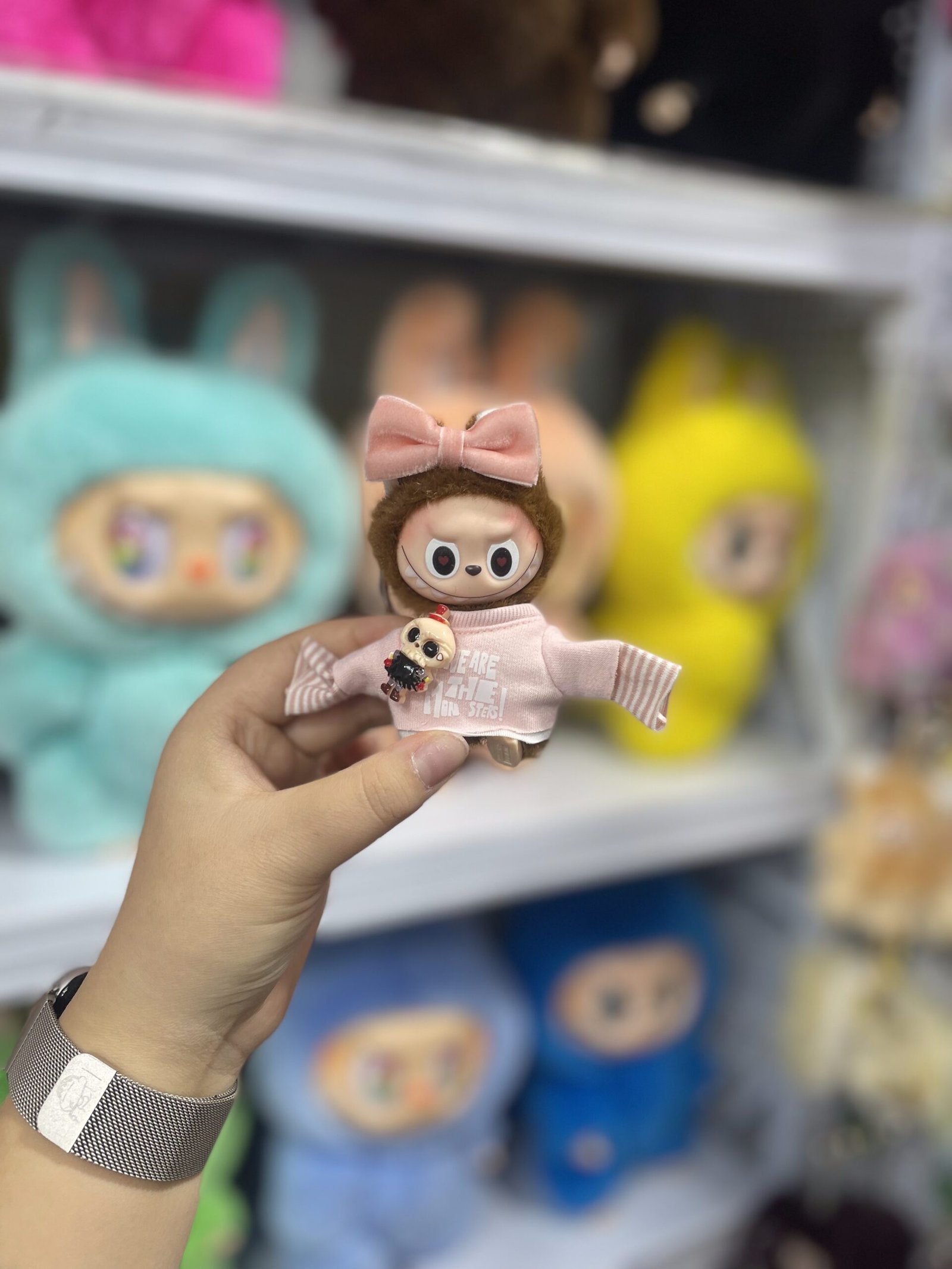 12cm high quality copy mini catch me Labubu vinyl plush pendant(all the colors) - Image 3